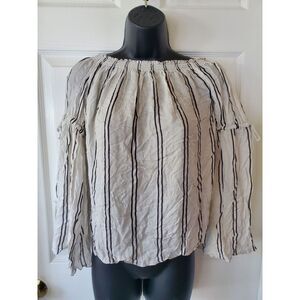 Chaser Women's Medium Top Cream Dark Gray Stripes Long Sleeve‎ New With Tags